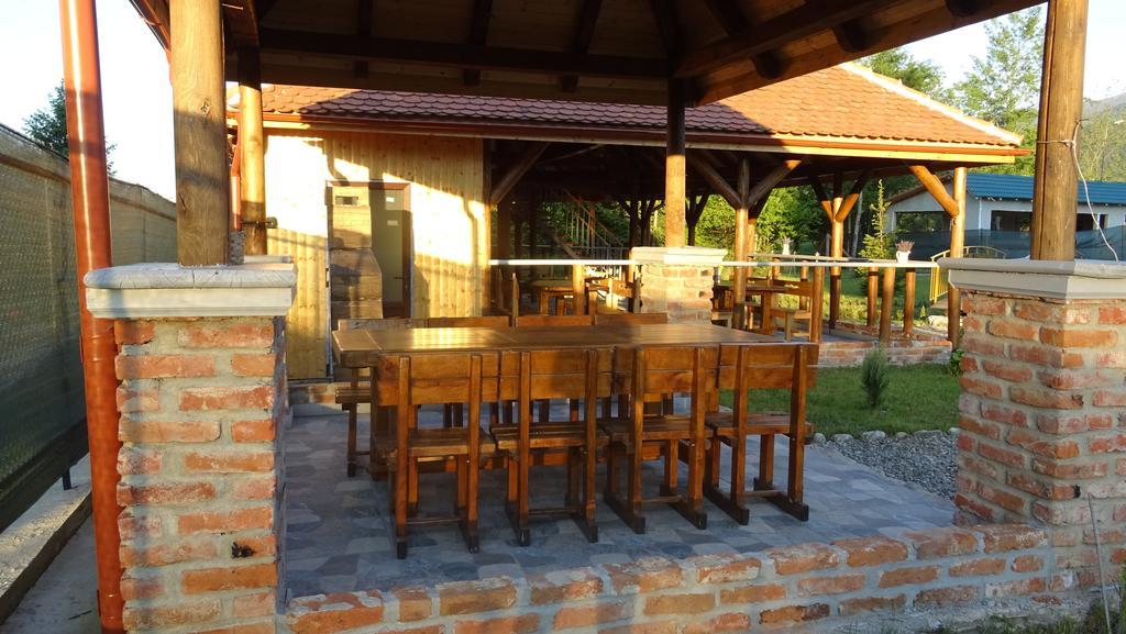 Pensiunea Casa Luanna Dragus Zewnętrze zdjęcie