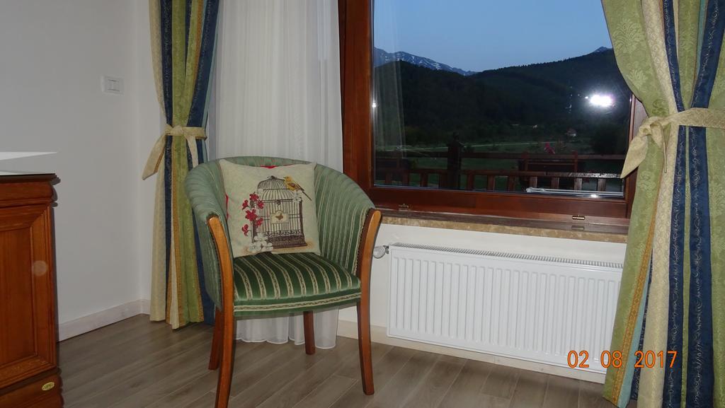 Pensiunea Casa Luanna Dragus Zewnętrze zdjęcie